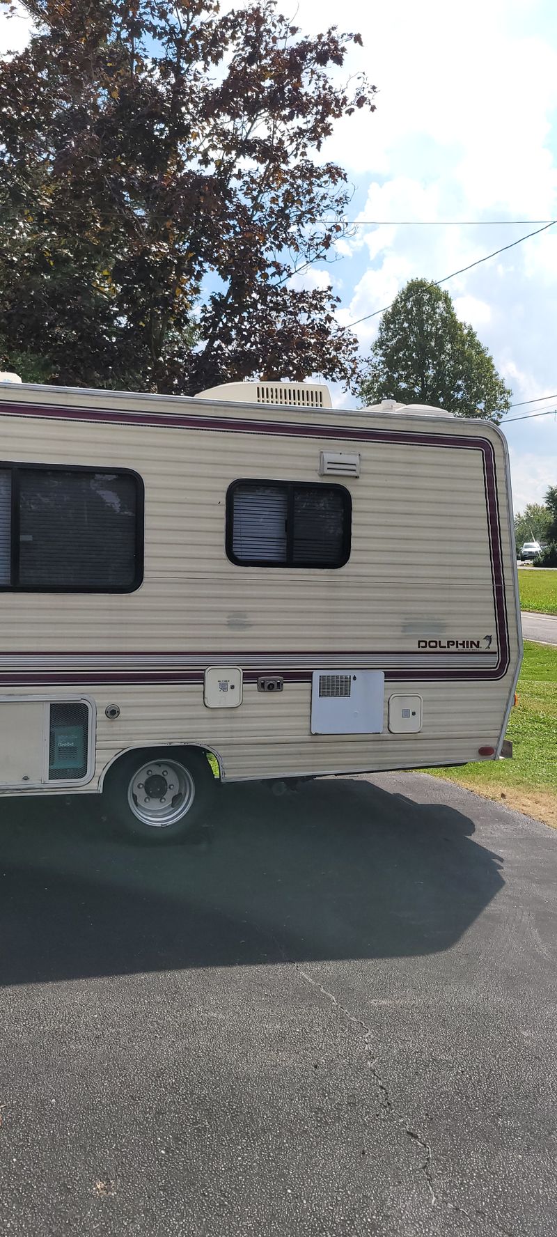 Picture 3/19 of a 1990 Toyota Dolphin for sale in Clinton, Ohio