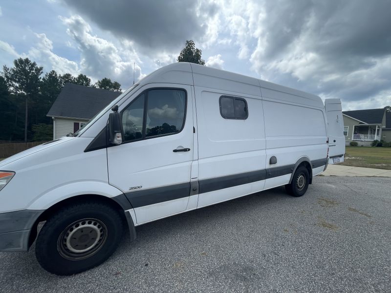 Picture 6/20 of a Mercedes sprinter camper van  for sale in Raeford, North Carolina
