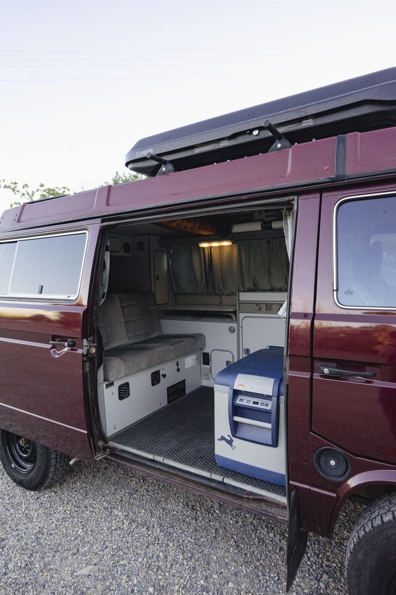 Picture 2/8 of a 1991 Volkswagon Westfalia Camper for sale in Salt Lake City, Utah