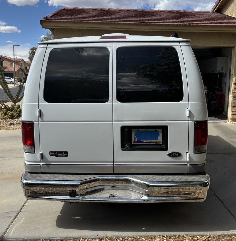 Picture 5/19 of a 2003 Ford E-150 Club Conversion Van for sale in Surprise, Arizona
