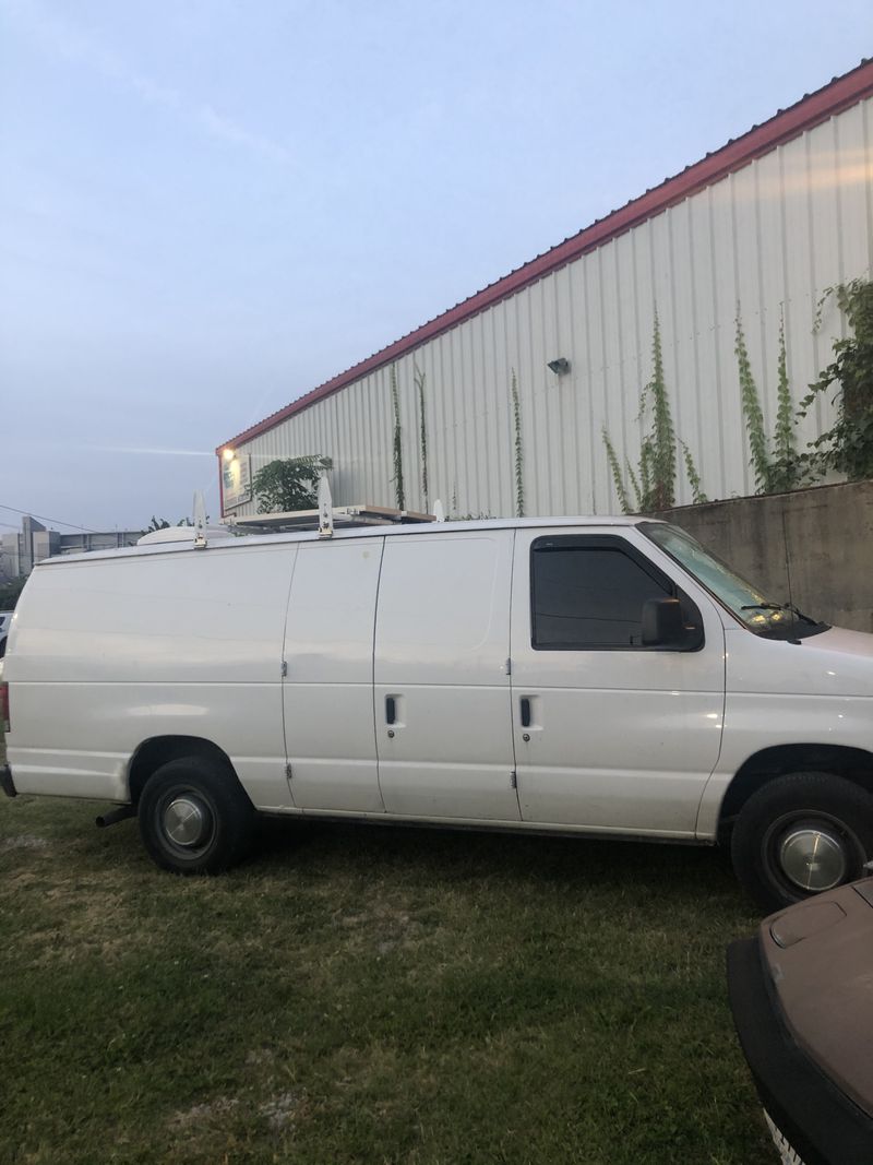 Picture 2/41 of a 2006 Ford  E250 Extended  only 74,000 miles  for sale in Alexandria, Kentucky