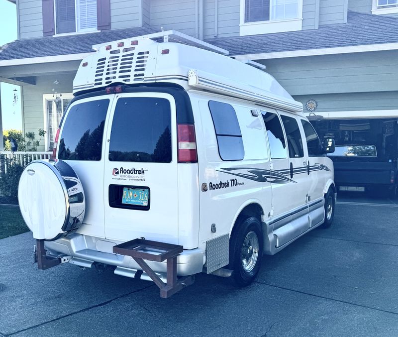 Picture 3/37 of a 2008 Roadtrek w Solar/Lithium  for sale in San Francisco, California