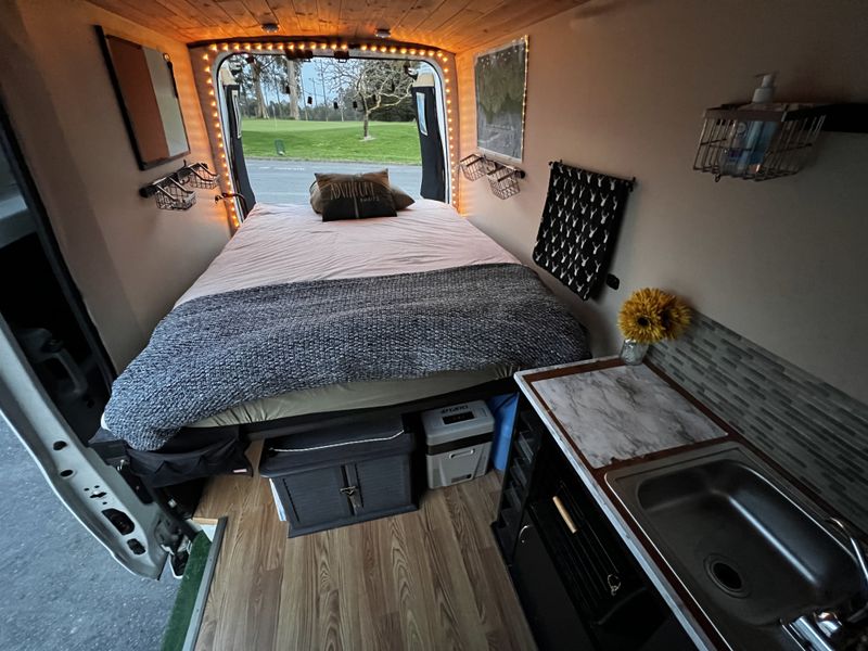 Picture 5/22 of a 2014 NISSAN NV2500 S for sale in Santa Cruz, California