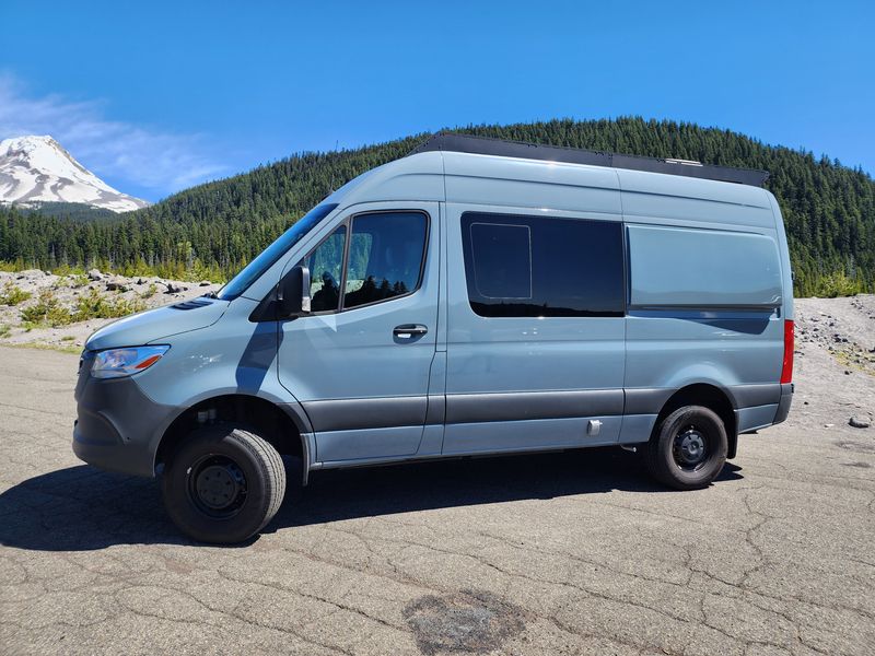 Picture 5/26 of a 2022 Sprinter 2500 4WD Diesel 3400 miles New DIY Build for sale in Brightwood, Oregon
