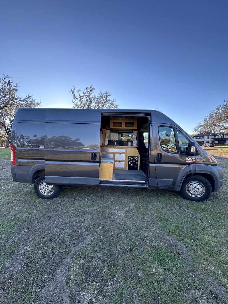 Picture 2/38 of a Spacious 2017 Ram Promaster 2500 159" Wheel Base High Roof for sale in Austin, Texas