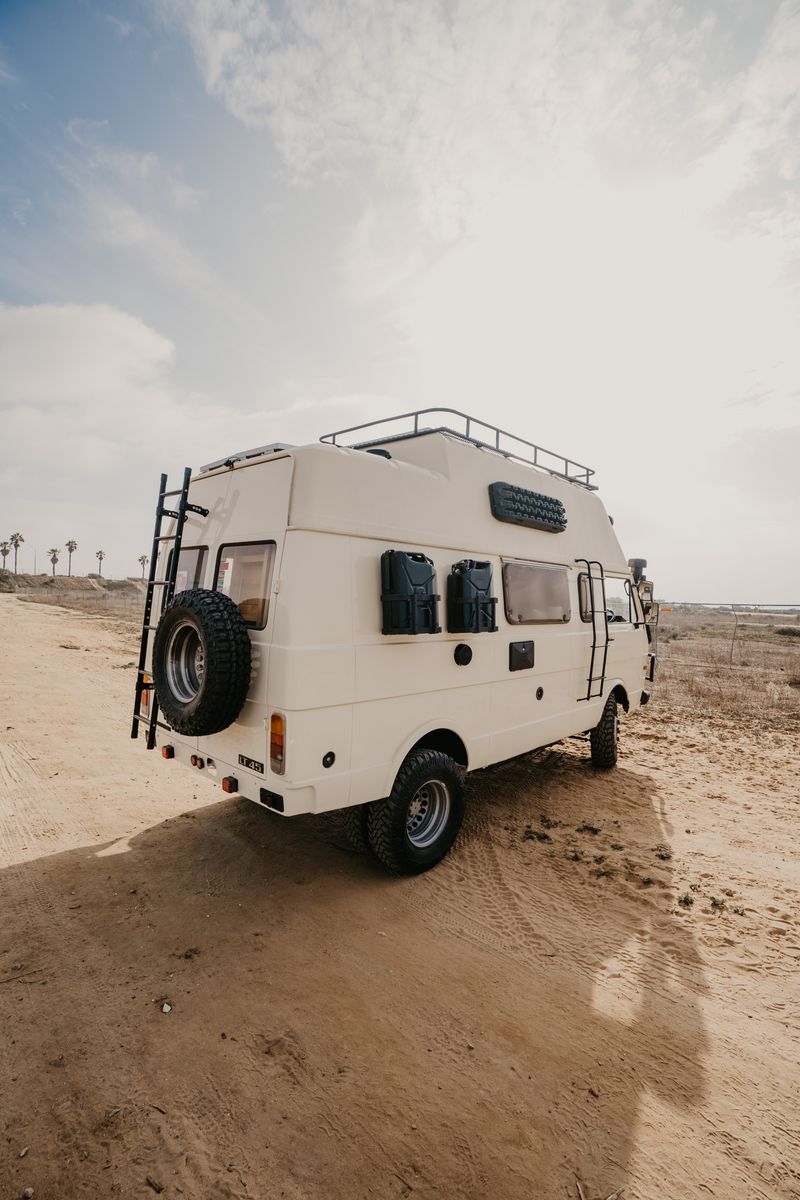 Picture 4/40 of a 1989 Volkswagen LT45, Right hand drive stick shift! for sale in Carlsbad, California