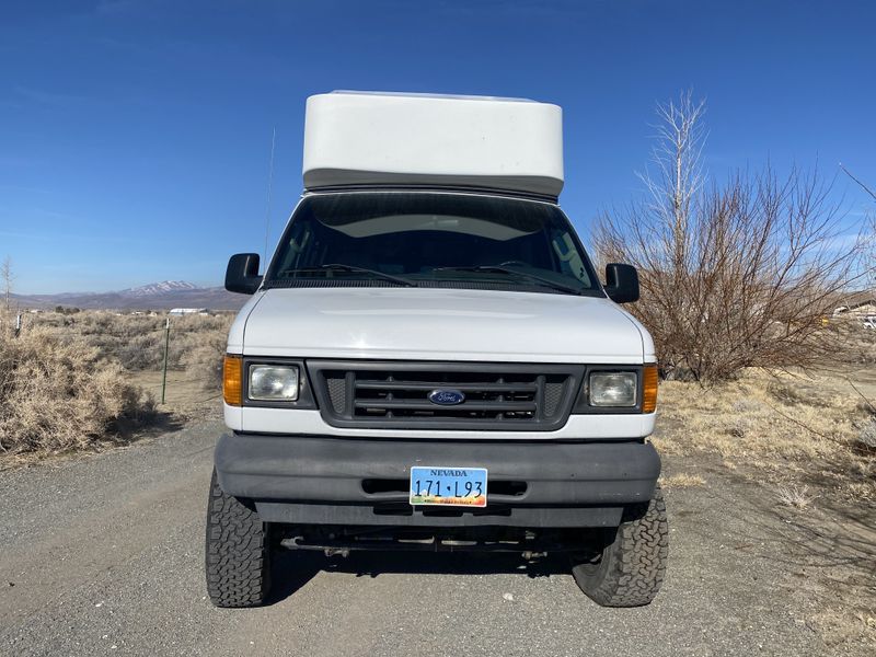 Picture 3/14 of a 2005 4x4 Ford Econoline E350 for sale in Reno, Nevada