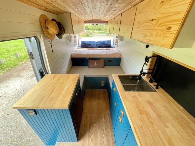 Picture 1/15 of a 2021 Ford Transit Extended High Roof for sale in Peru, Vermont