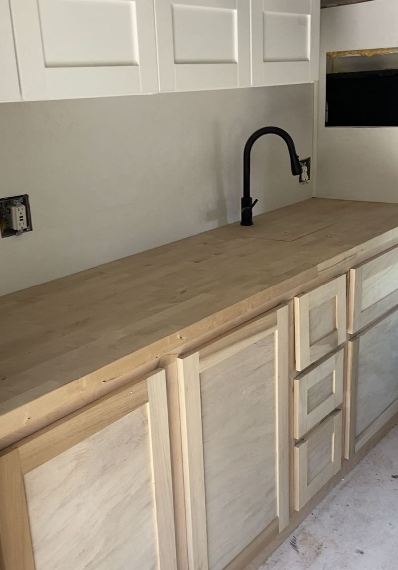 Picture 2/11 of a Ambulance Conversion for sale in Oklahoma City, Oklahoma