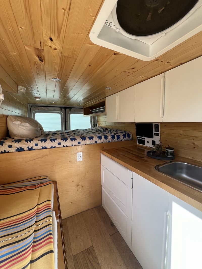 Picture 2/18 of a 2006 T1N Dodge Sprinter 2500 for sale in San Francisco, California