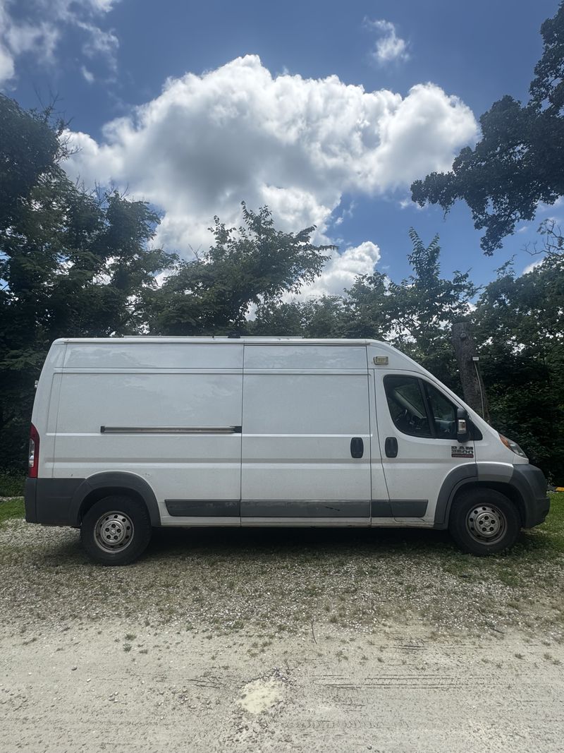Picture 5/32 of a 2016 Ram Promaster 2500 High Roof Camper Van for sale in Hermann, Missouri