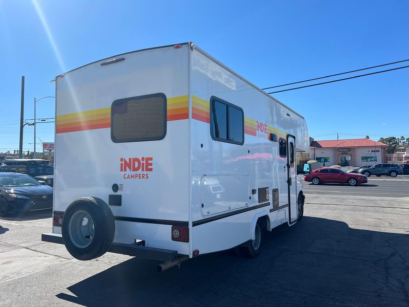 Picture 3/25 of a Gulf Stream 2024 Gulf Stream Conquest LE 6237 for sale in Compton, California