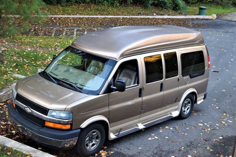 Picture 3/24 of a All Wheel Drive Conversion Van 2003 Chevy Express Regency for sale in Boise, Idaho