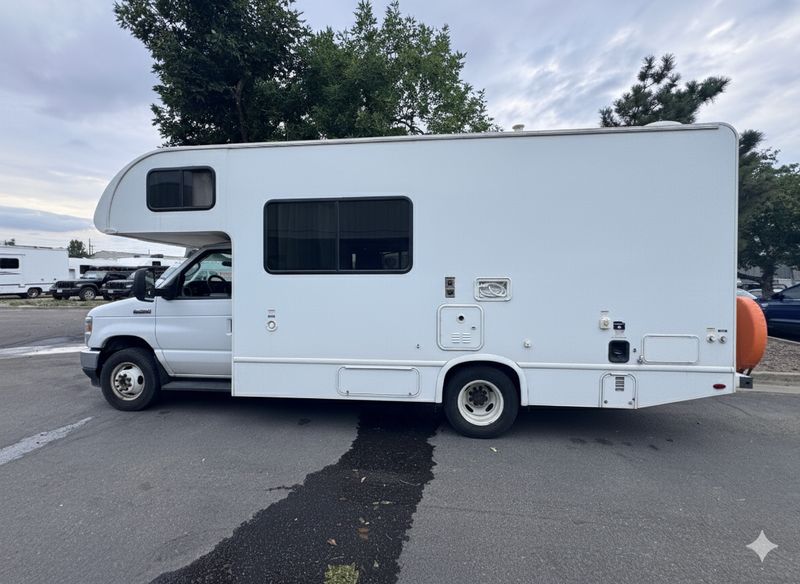 Picture 5/13 of a Ford E-350 Motorhome • Four Winds 22E •2024 for sale in Las Vegas, Nevada