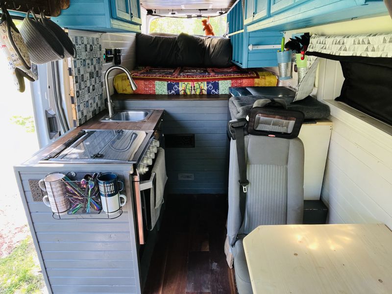 Picture 3/17 of a 2015 Long/Tall Transit Van  for sale in Greensboro, North Carolina