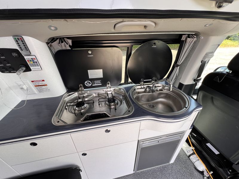 Picture 3/9 of a 2022 Mercedes Metris campervan, almost new! for sale in Berkeley, California
