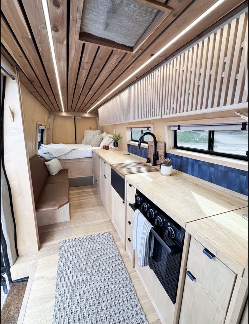 Picture 3/16 of a 2019 Mercedes Sprinter 170 EXT 4x4 for sale in Scottsdale, Arizona