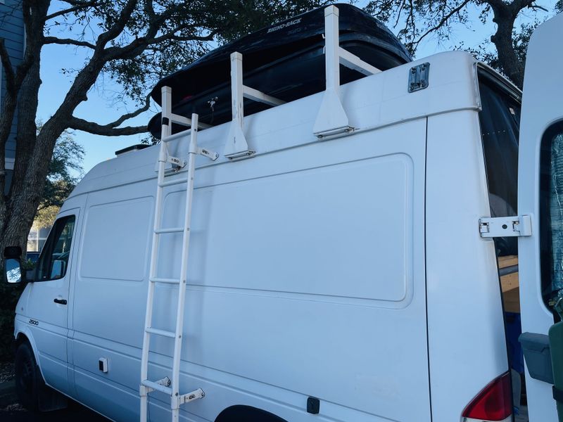Picture 2/30 of a 2006 T1N Sprinter High-Top 2500 for sale in Tampa, Florida