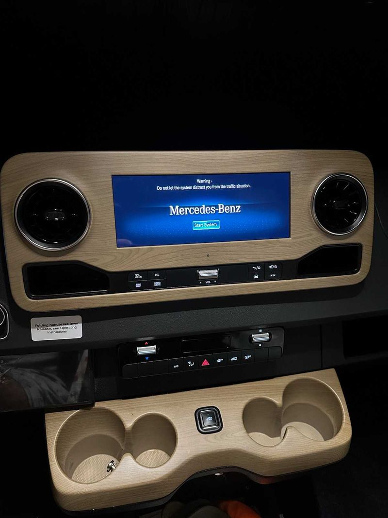 Picture 5/16 of a 2021 mercedes sprinter  for sale in Punta Gorda, Florida