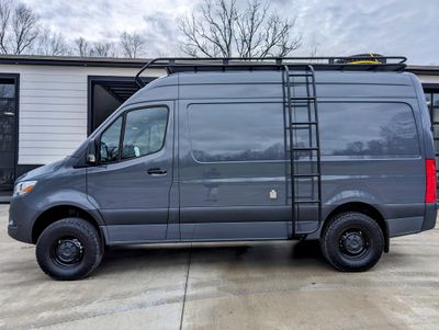 Picture 4/33 of a 24 Build-Off Grid, 4 season, ext. warranty. Make Offer for sale in Hopkinsville, Kentucky