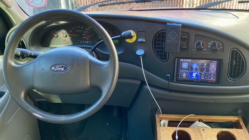 Picture 5/43 of a 2007 Ford E-250 Camper Van for sale in Brookeville, Maryland