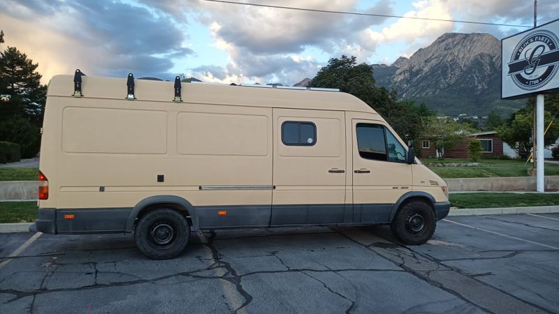 Picture 5/19 of a 2005 Freightliner Sprinter, T1N Diesel, Converted Van, 158" for sale in Salt Lake City, Utah