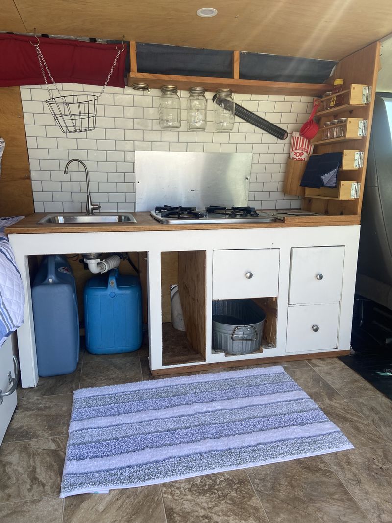 Picture 4/9 of a 2010 Chevy Express Conversion/Camper Van for sale in New Port Richey, Florida