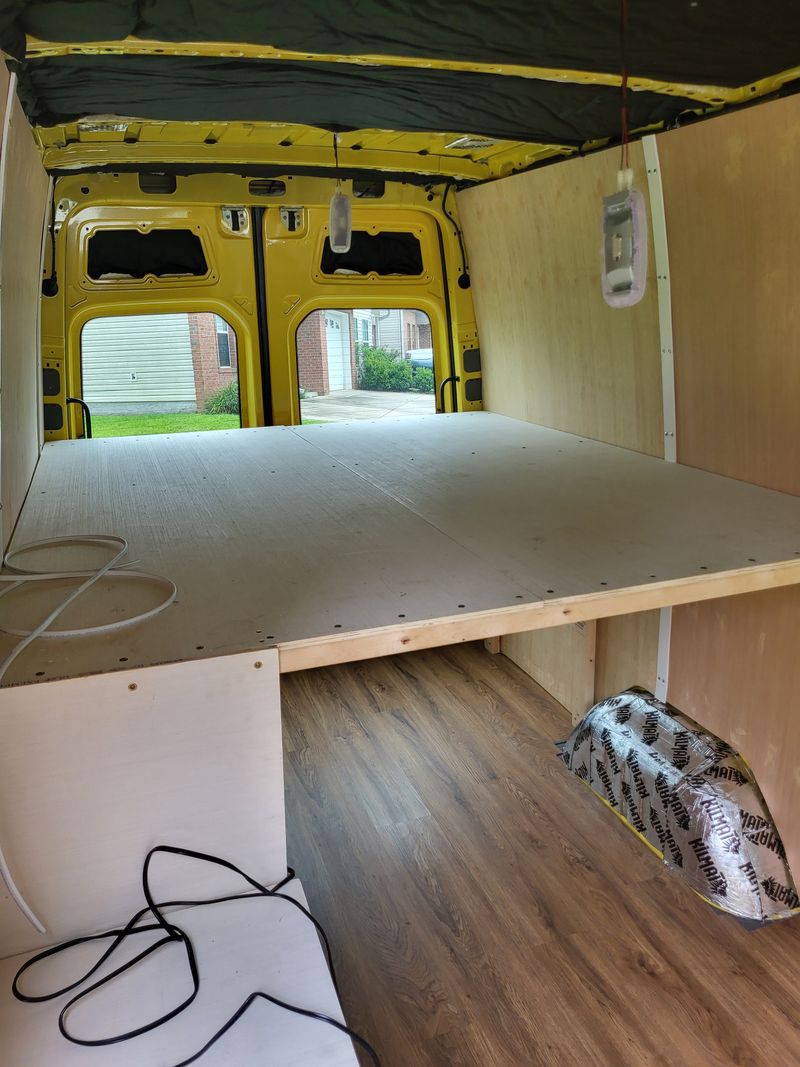 Picture 3/20 of a Mercedes Benz Sprinter Van 170 WB High Roof for sale in Tallahassee, Florida