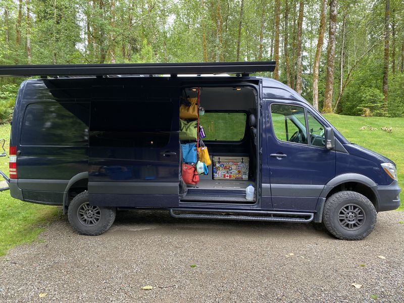 Picture 1/31 of a 2016 4x4 170 wheelbase Sprinter for sale in Carnation, Washington