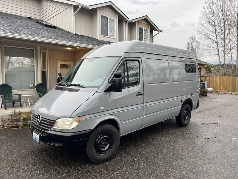 Picture 2/16 of a 2006 T1N Sprinter Van for sale in Bellingham, Washington