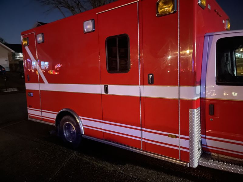 Picture 2/24 of a 2009 Ford E350 Diesel converted ambulance with fridge for sale in Charlestown, Indiana