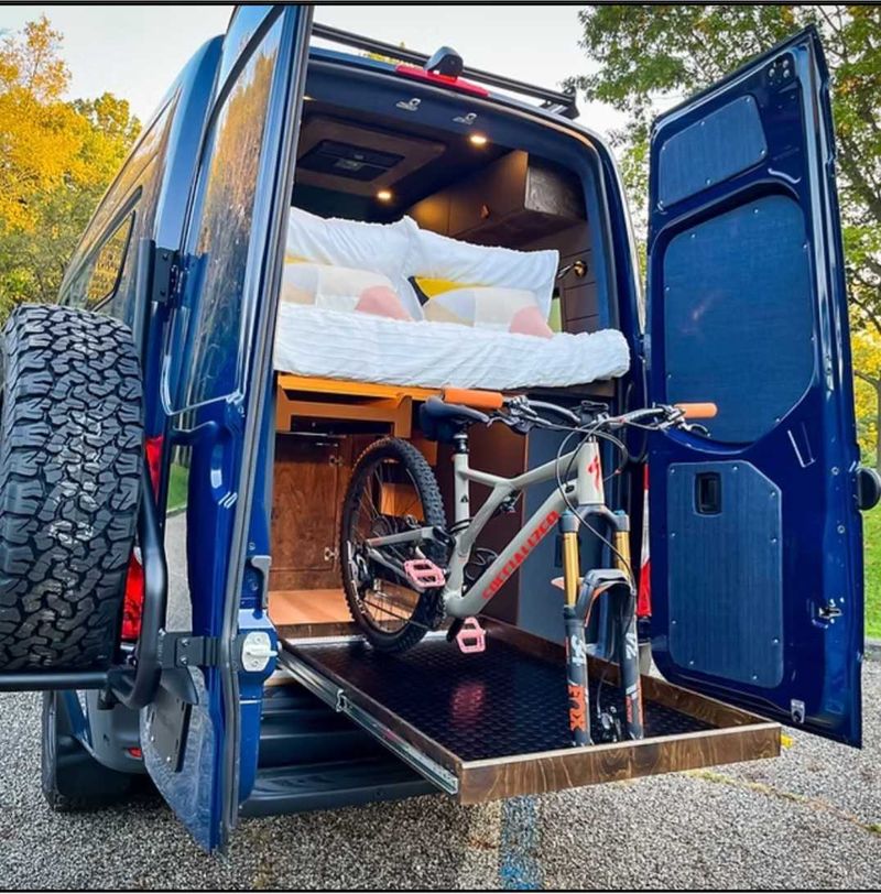 Picture 3/20 of a 2023 Luxury Mercedes Sprinter 144" Blue for sale in Salt Lake City, Utah