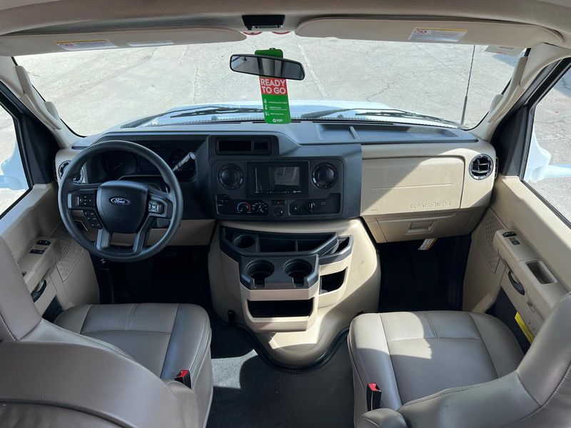 Picture 3/33 of a Ford E-350 Motorhome • L3H2 • Diesel • Fully Equipped for sale in Miami, Florida