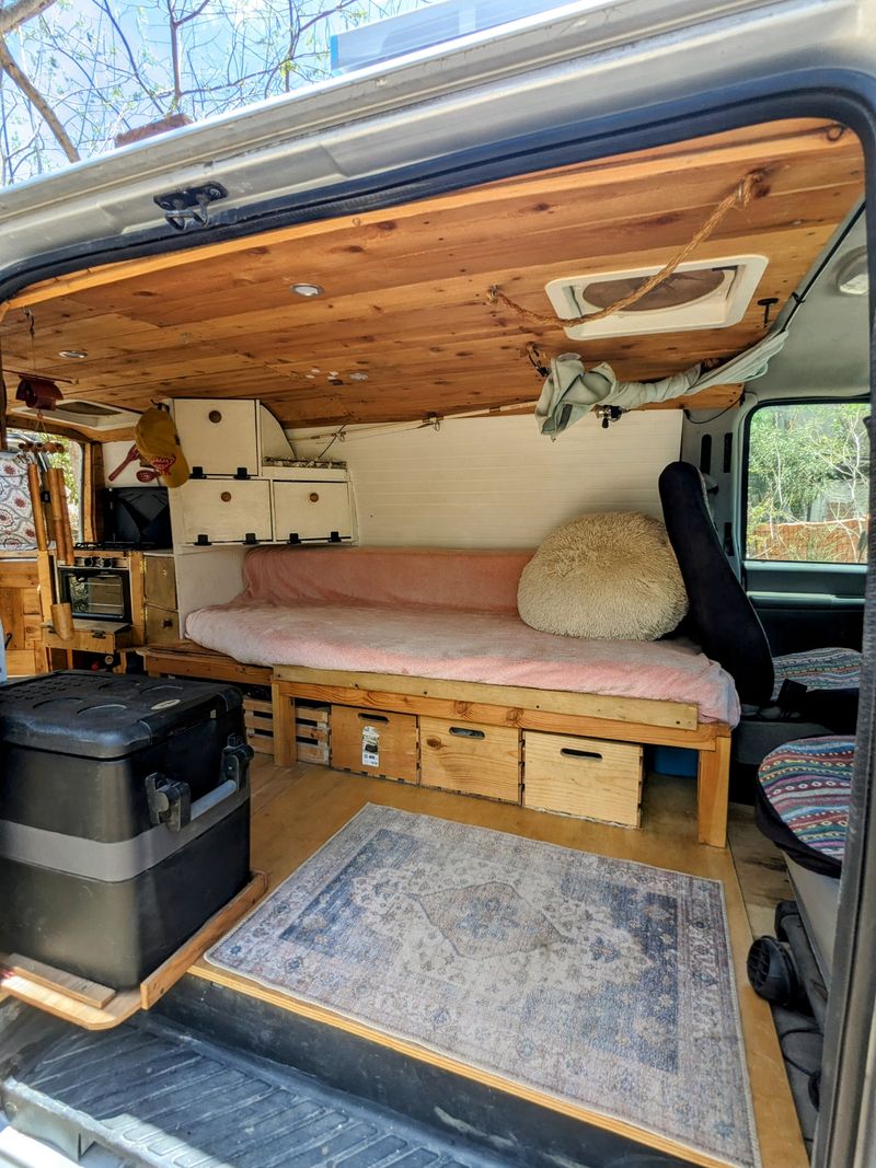 Picture 2/12 of a 2006 Ford E250 off-grid campervan for sale in Los Angeles, California