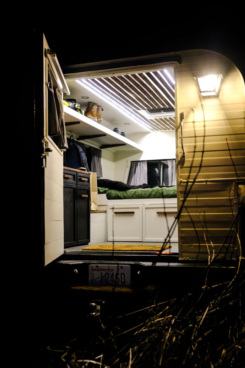 Picture 6/45 of a 1978 Ford F-150 Custom Truck Camper for sale in Seattle, Washington