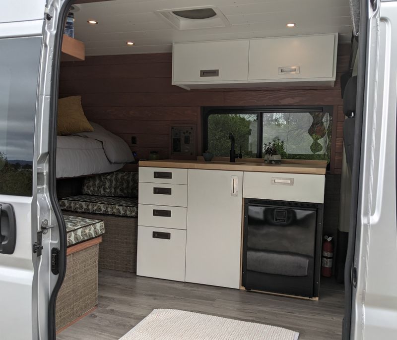 Picture 4/14 of a 2019 Ram Promaster 2500 159" wheelbase high roof for sale in San Carlos, California