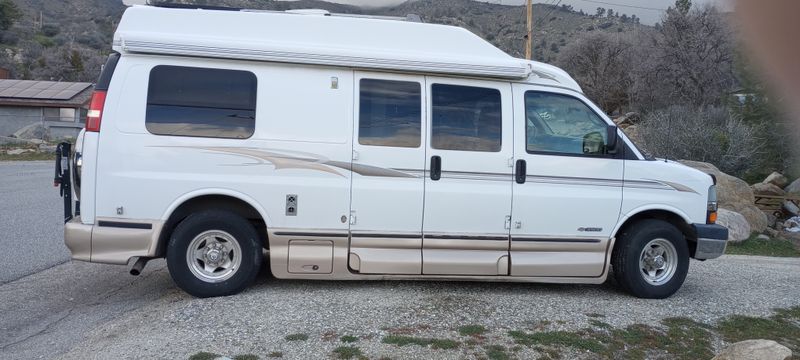 Picture 2/15 of a 2006 Chevy Express van camper for sale in Tehachapi, California