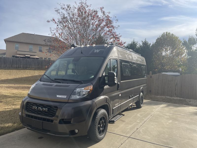 Picture 2/22 of a Winnebago Travato Class B for sale in Winter Springs, Florida