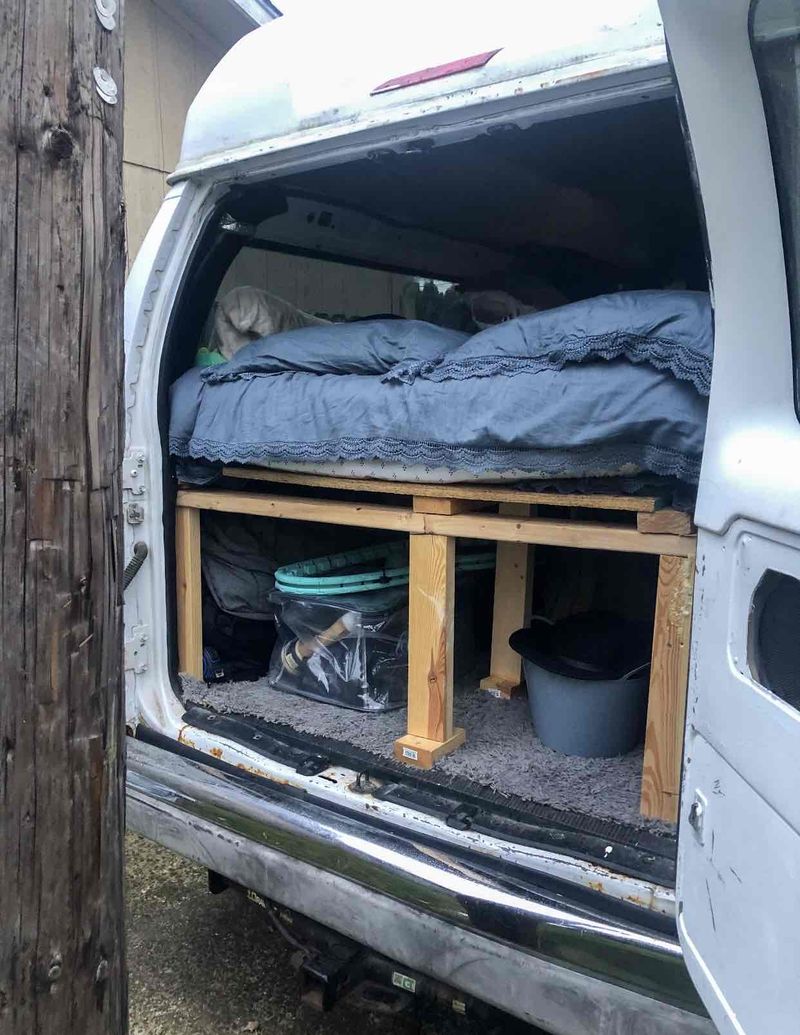 Picture 2/19 of a Renovated 2003 Ford E-350 XL High Top for sale in Albany, Oregon