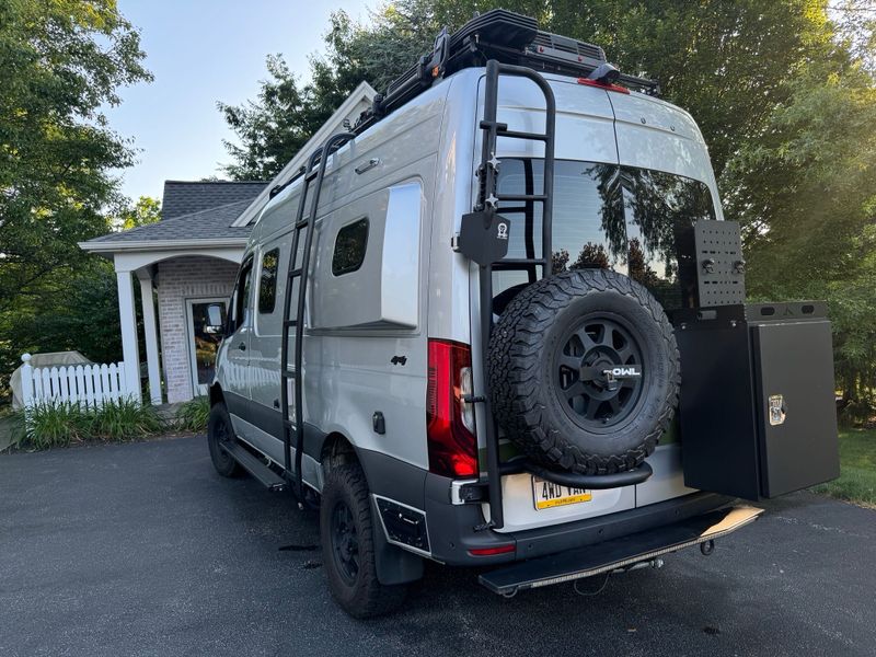 Picture 3/48 of a 2020 4x4 Winnebago Revel - LOADED!!! for sale in York, Pennsylvania