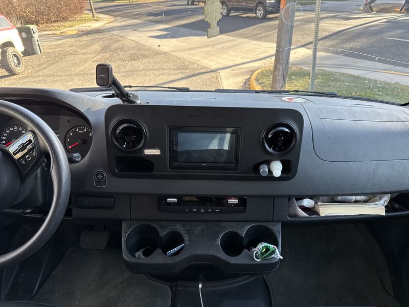 Picture 4/13 of a 2022 Geotrek 170 Seats/Sleeps 4 Low Miles for sale in Cheyenne, Wyoming