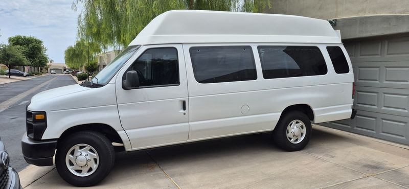 Picture 4/9 of a camper van for 5people Ford e-350 econoline, hightop for sale in Mesa, Arizona