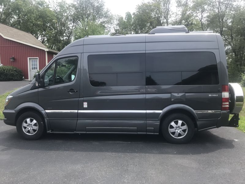 Picture 3/4 of a 2018 Roadtek Agile SS Mercedes Diesel for sale in Middleburg, Pennsylvania