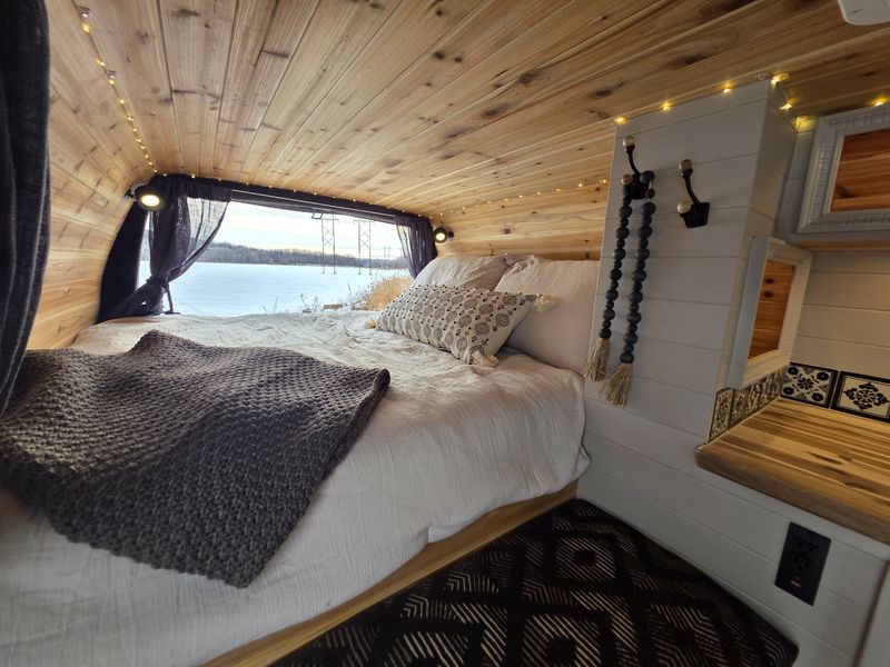 Picture 3/16 of a 2017 Chevy 2500 | Fully Off-Grid & Adventure Ready for sale in Saint Paul, Minnesota