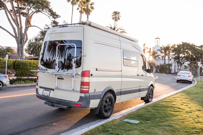 Picture 2/18 of a 2008 Sprinter 2500 Diesel Custom Camper for sale in Santa Barbara, California