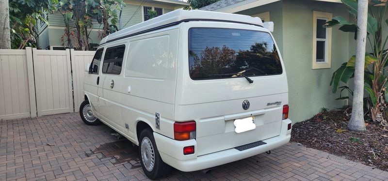 Picture 3/7 of a 1997 Eurovan Camper  for sale in Saint Petersburg, Florida