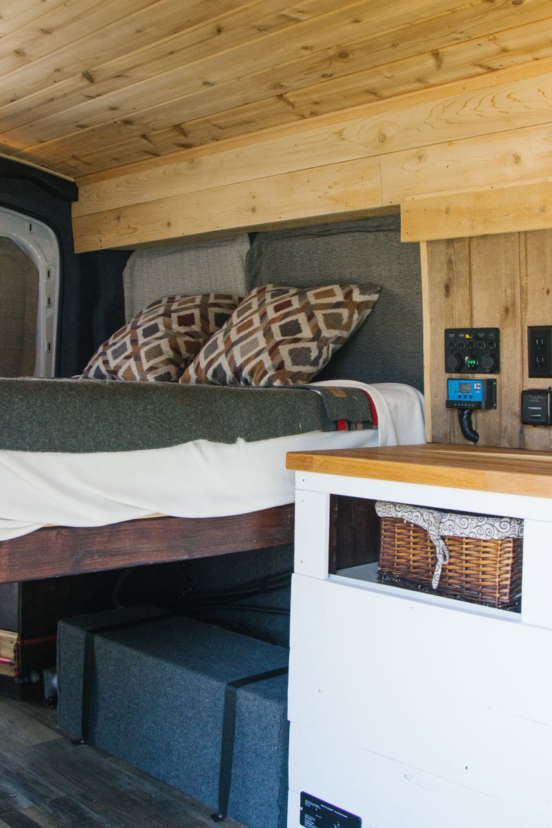 Picture 4/6 of a 2015 Ford Transit 250 Campervan for sale in Traverse City, Michigan