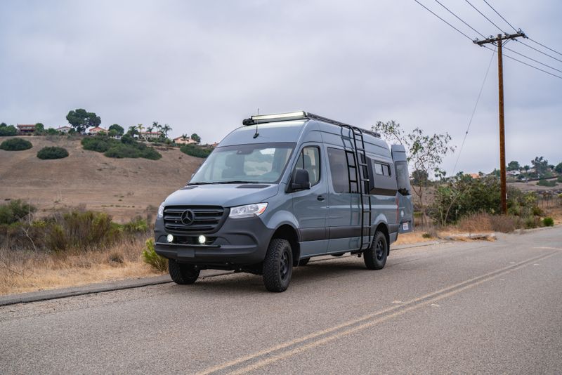 Picture 2/17 of a 2022 4×4 Sprinter | 4 Season | Custom Build for sale in San Diego, California