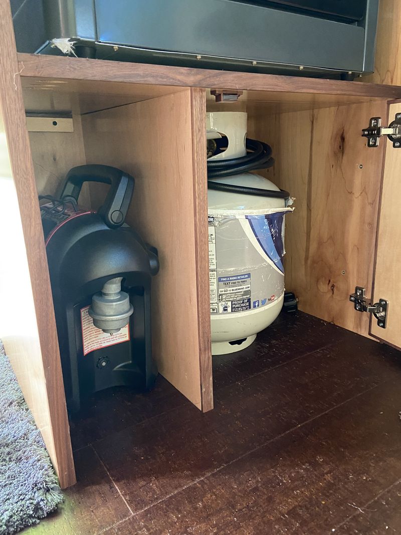 Picture 3/33 of a 2019 Ram Promaster  for sale in Saluda, North Carolina