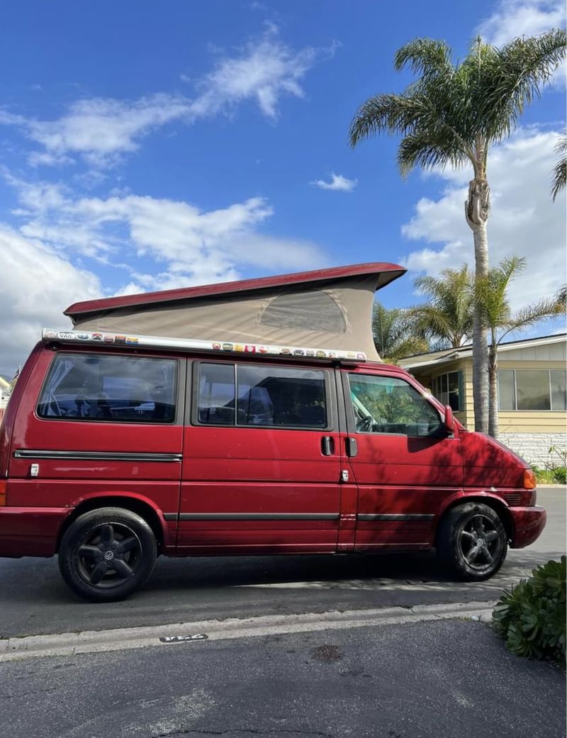 Picture 4/8 of a Eurovan Weekender with Westfalia Pop-top for sale in Santa Barbara, California